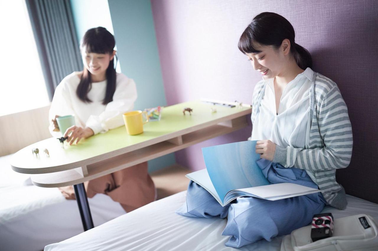 Omo7 Asahikawa By Hoshino Resorts Exterior photo Students studying in the dormitory